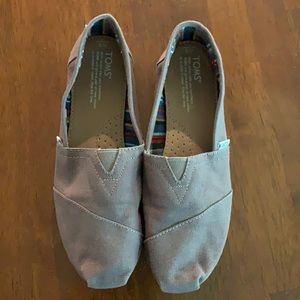 Toms shoes